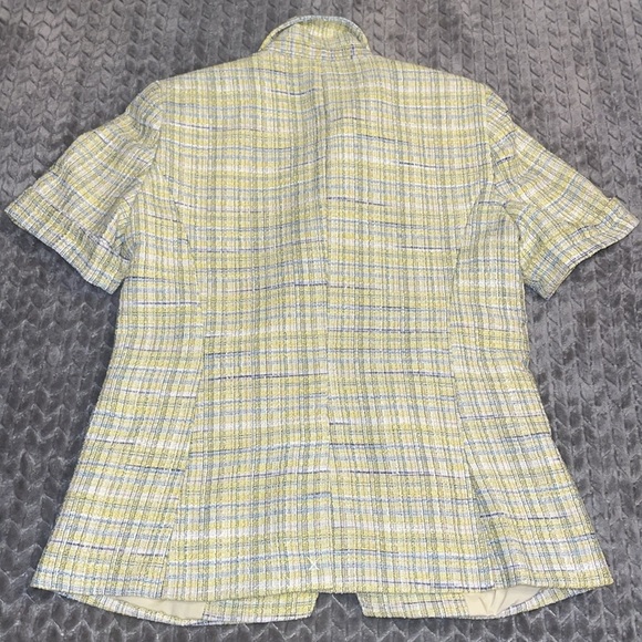 Maison d'Amelie Paris Tweed Short Sleeve Blazer/Jacket & Shorts. Multi Color. - Picture 6 of 13